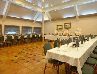 Merced Inn & Suites Удобства фото